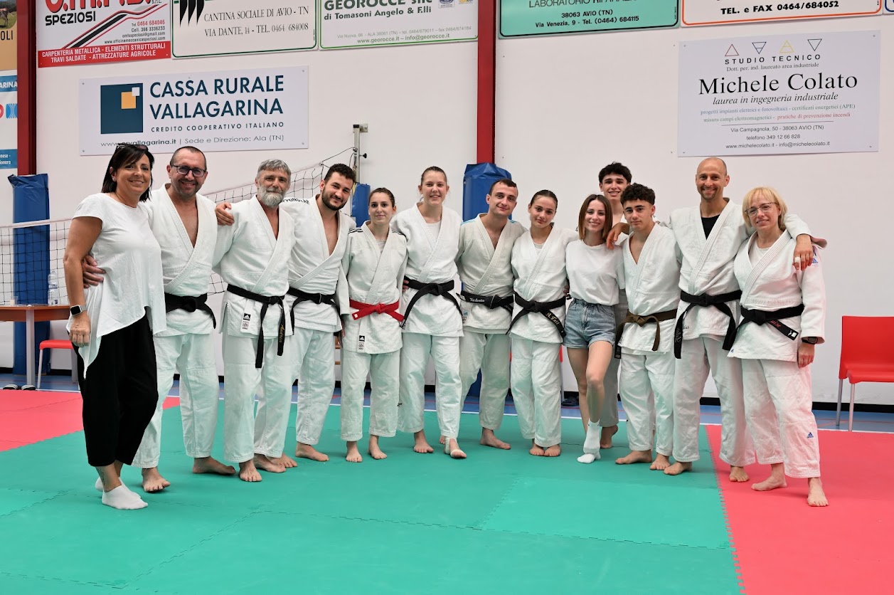 Foto di squadra black belt